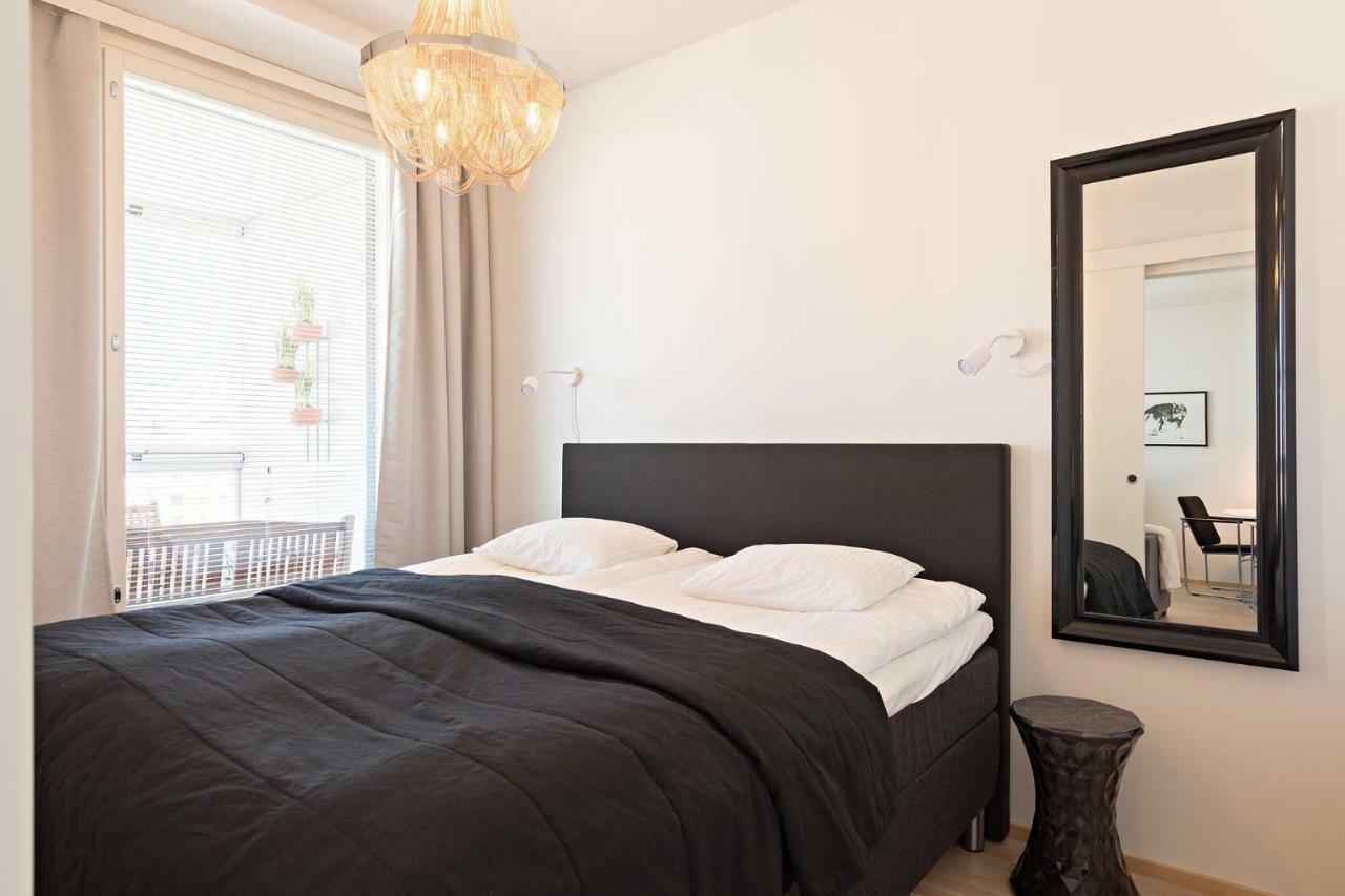 Penthouse In Oulu Apartment Bagian luar foto